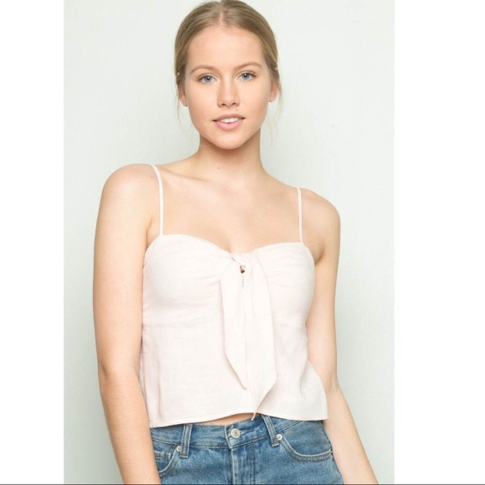 Pink tie Brandy Melville shirt